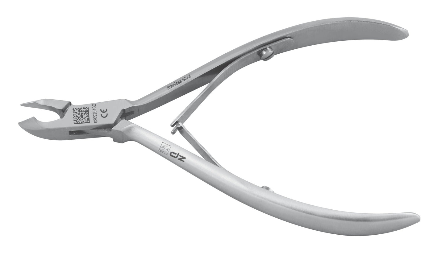 Cuticle nippers for diabetics