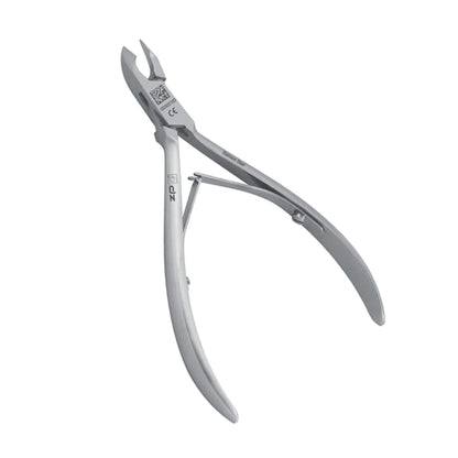 Cuticle nippers for diabetics